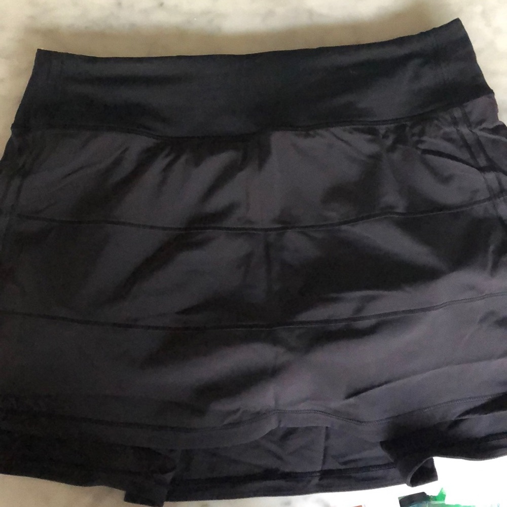 Lulu lemon skirt